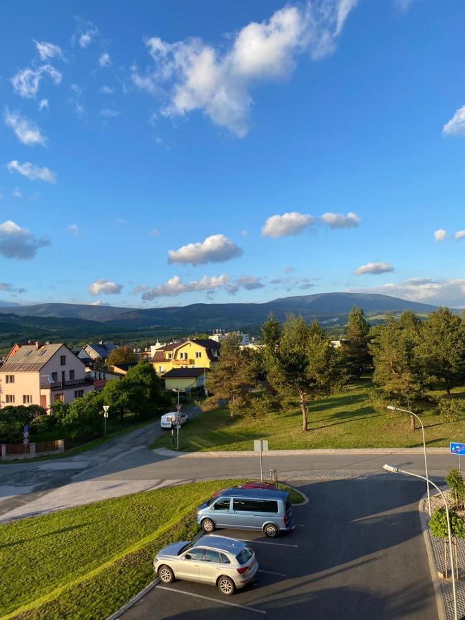 Deluxe Apartman Lisci Kopec Vrchlabí Exterior foto