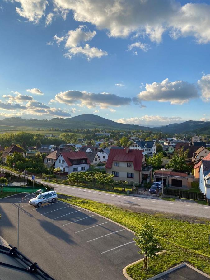 Deluxe Apartman Lisci Kopec Vrchlabí Exterior foto